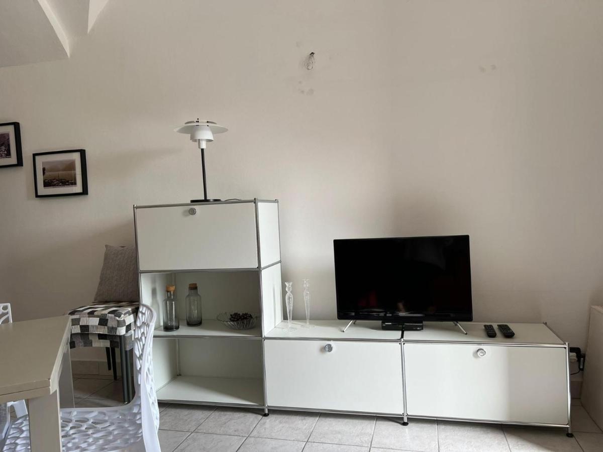 1-Bedroom Apartment Bello Posto Acquaseria Exterior photo